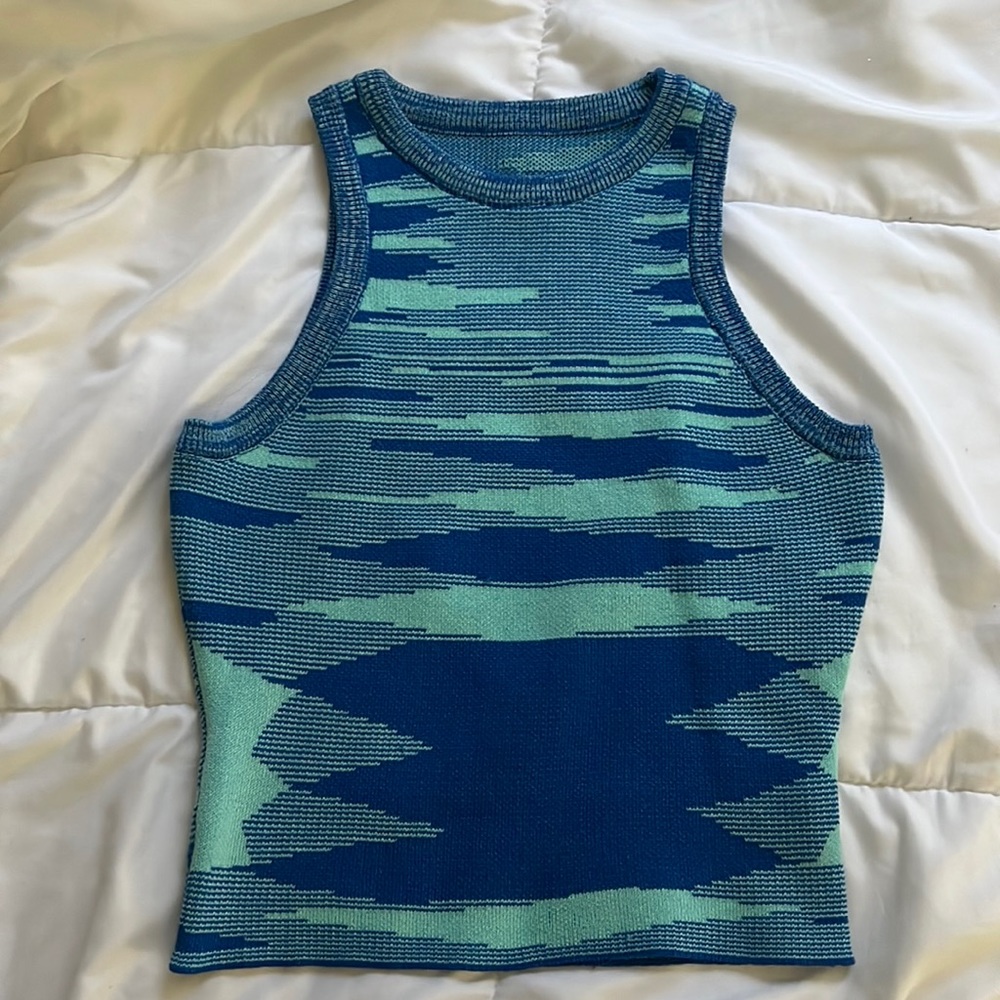 Trendy halter top